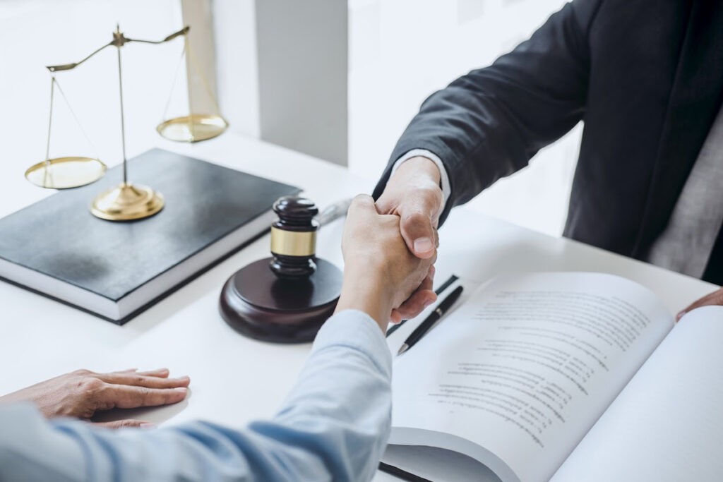 commercial lawyer